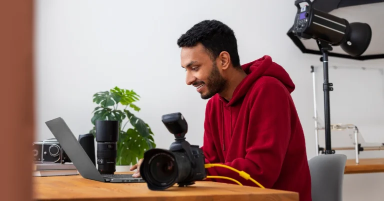 RAKEZ Freelancer License for Media Professionals, UAE