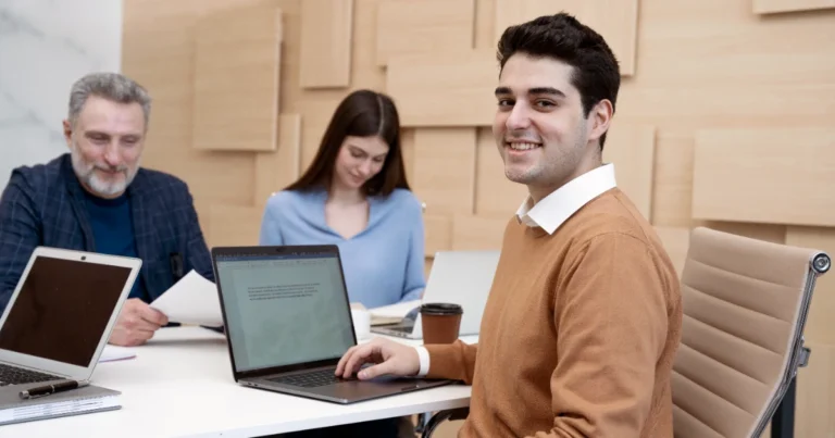 How Can I Start an IT Services Company in RAKEZ?