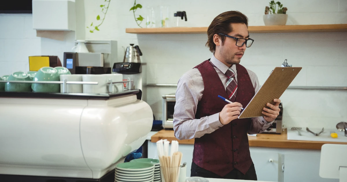 What Are the Benefits of RAKEZ for Small Businesses